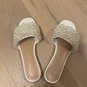 Women's Jasmine Pearl Slide Sandals with Memory Foam Insole - A New Day in Cream